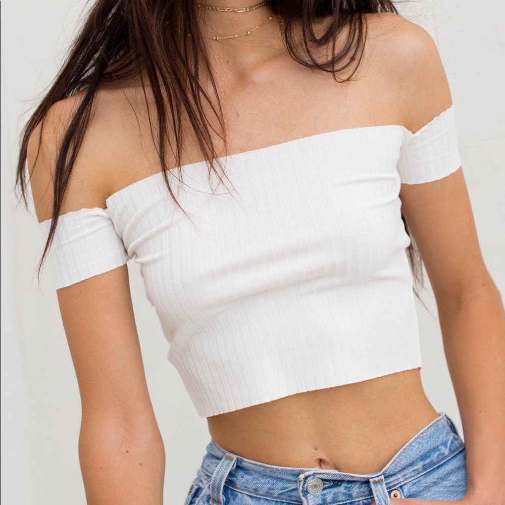 AYAI Minka Top Dupe
